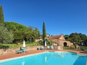 Farmhouse Rooms & Apartments in the Chianti Hills